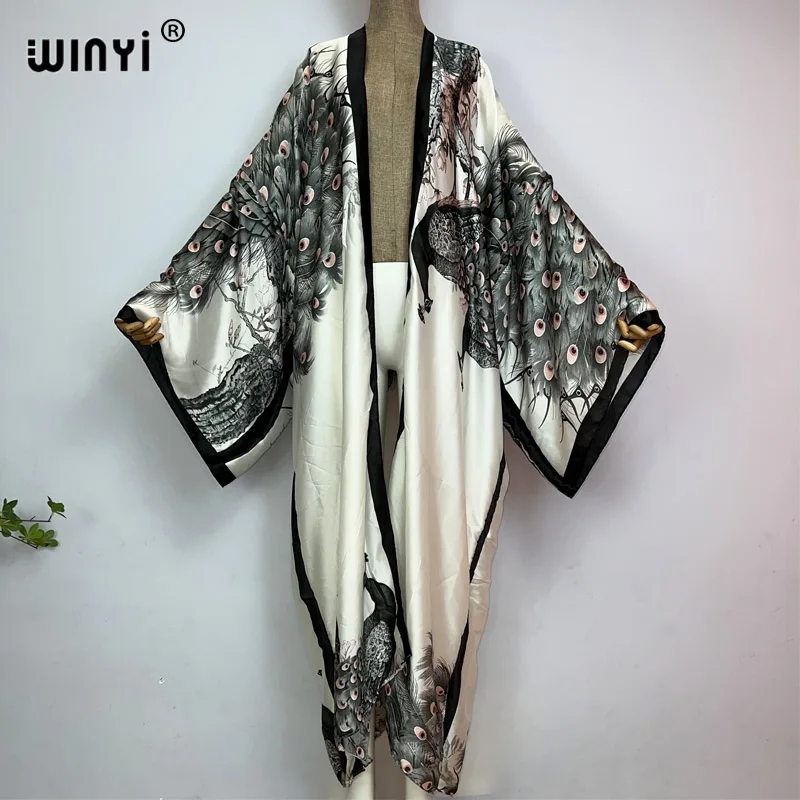 Young Women'S Formal Wear - Winyi Zomer Klassieke Pauw Print Kimono