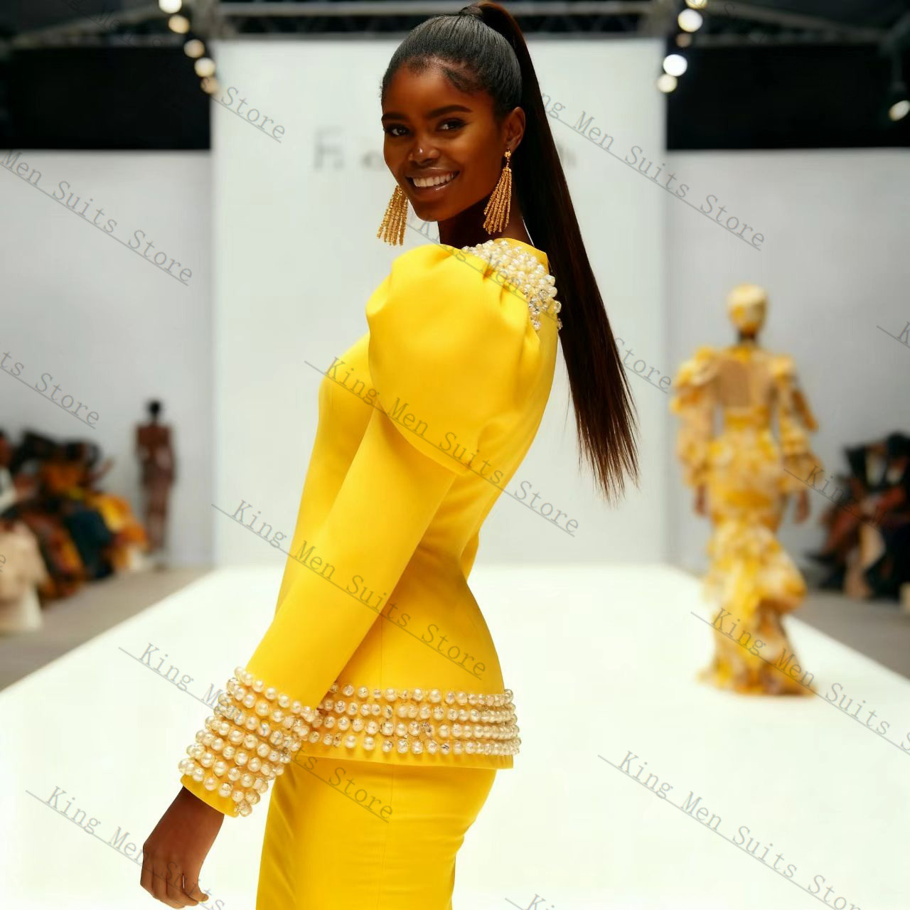 Geel Zwart Vrouwen Pak Set 2-d - Yellow Formal Wear Women recensie en prijs